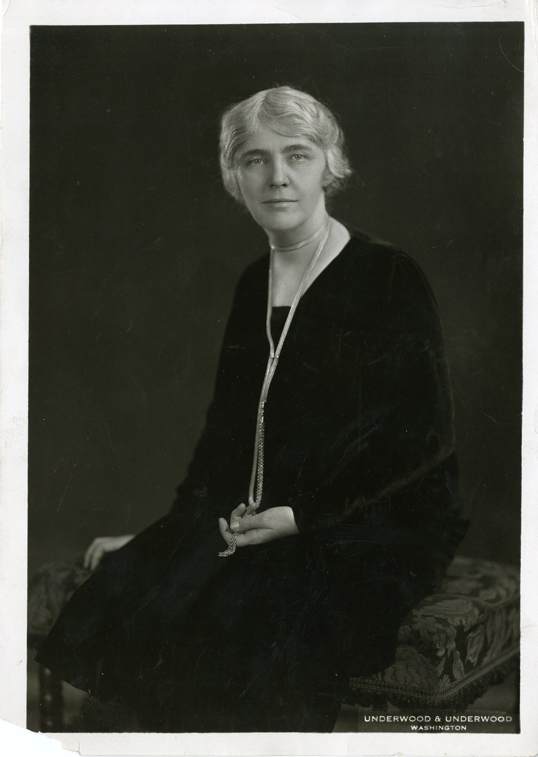 #31-1928-f03 First Lady Lou Henry Hoover.