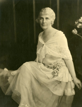 Lou Henry Hoover, 1928